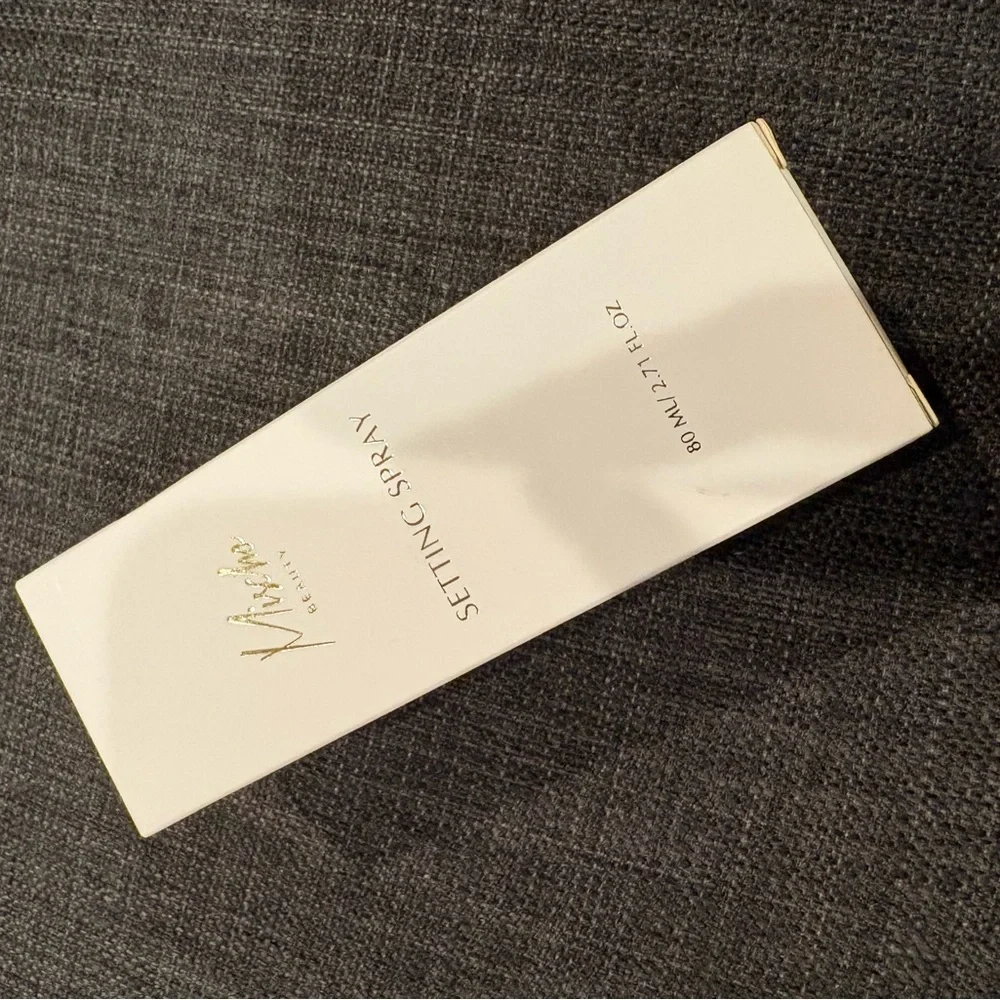 Mischo Beauty Setting Spray Brand New Full Size NWT!